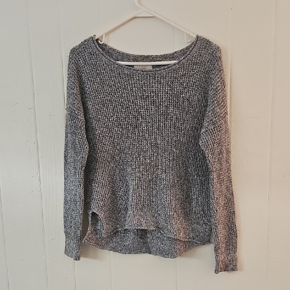 Hollister Gray Crew Neck Sweater
